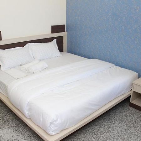 Hotel Pink Shark Sikar Екстериор снимка